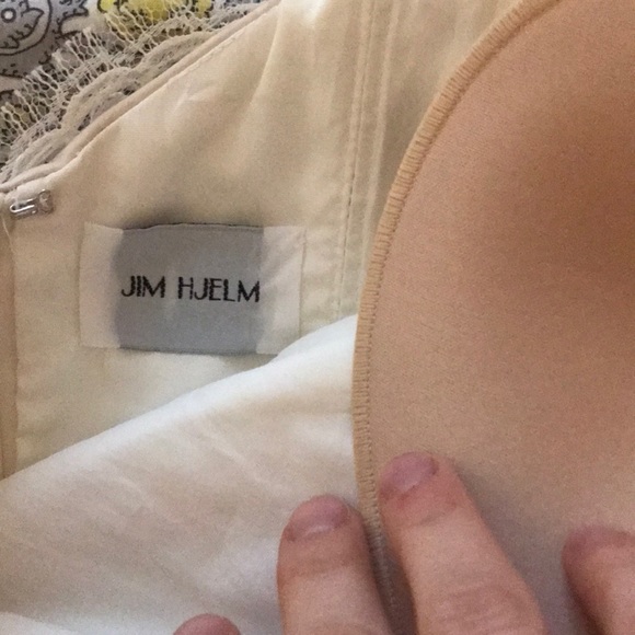 Wedding Dress - Picture 5 of 8